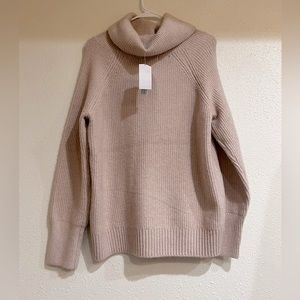 NWT Old Navy sweater